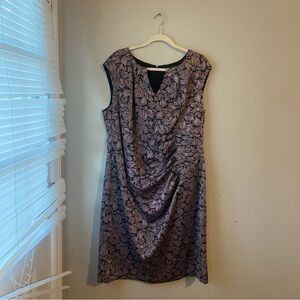 Adrianna Papell Purple Floral Sheath Dress Ruched V-Neck Plus Size 22W